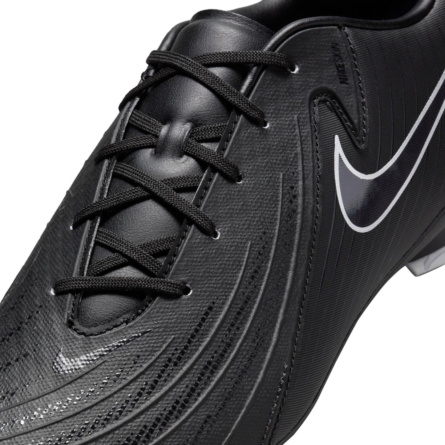 Nike Phantom GX 2 Academy Firm Ground Boots