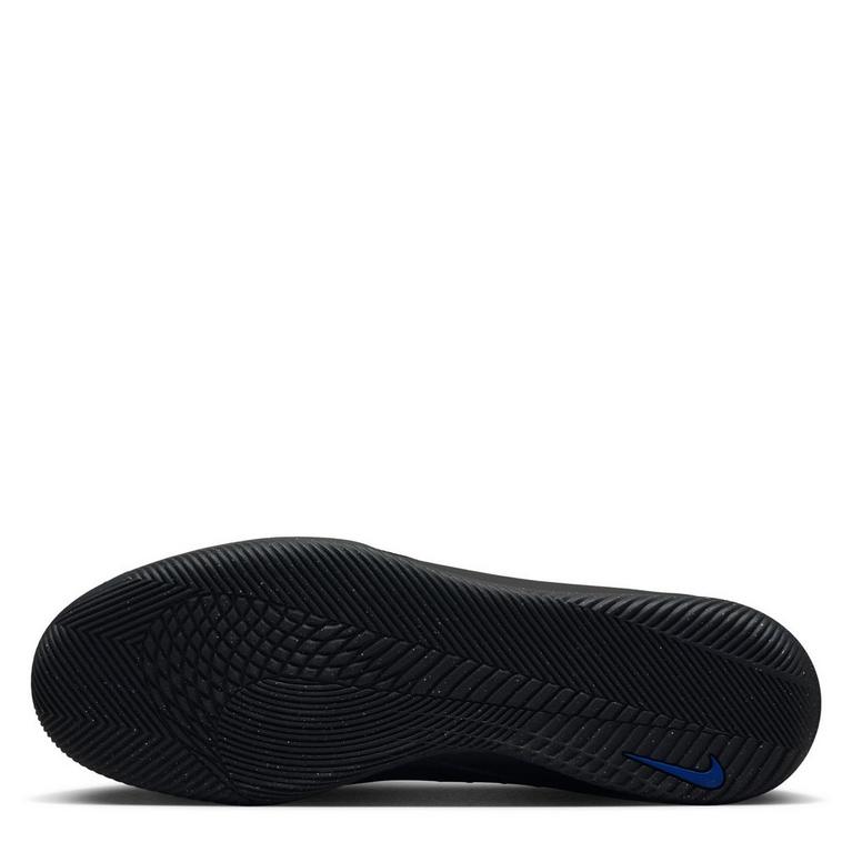 Nike Phantom GX 2 Club Indoor Football Shoes