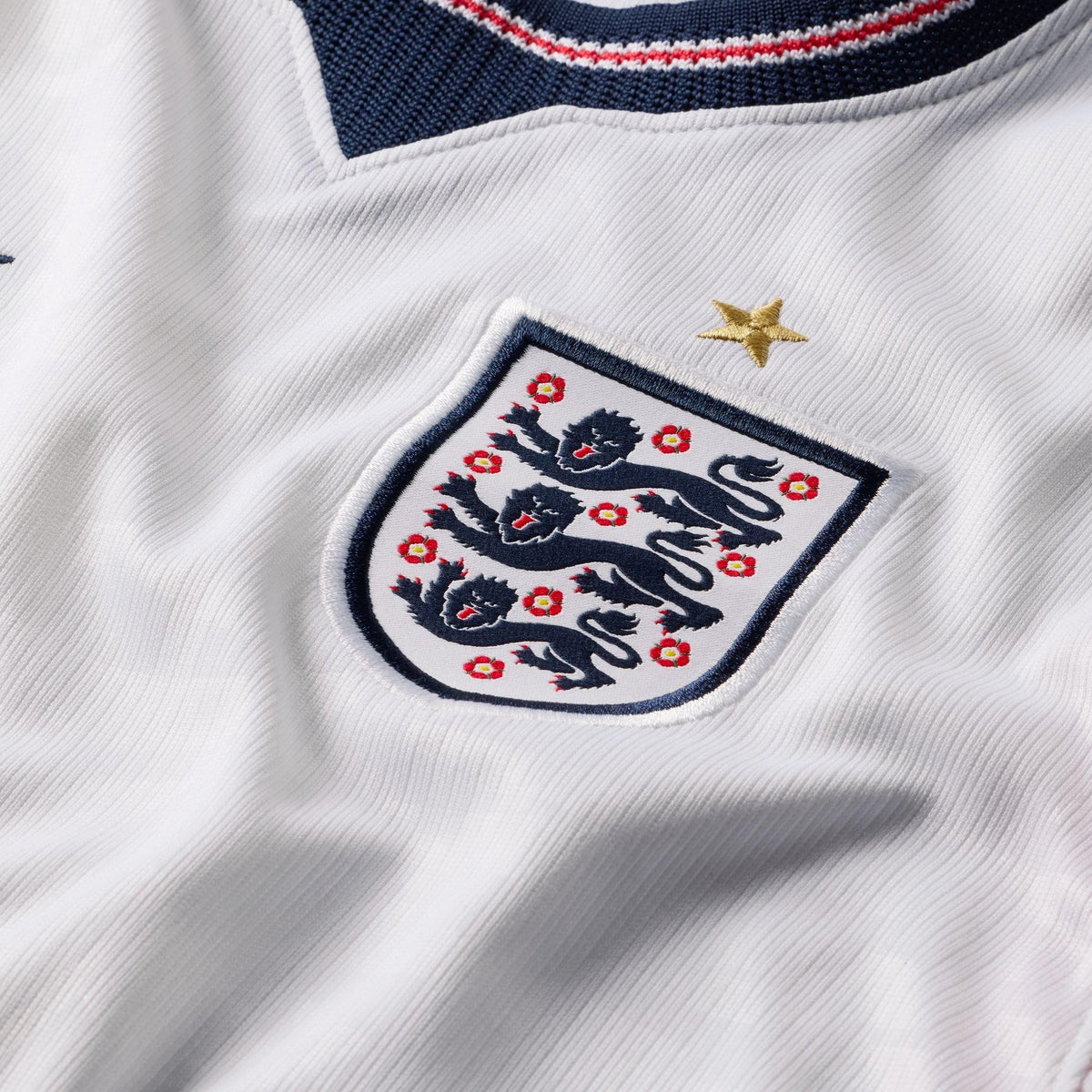 Nike England World Cup 2026 Home Junior Shirt